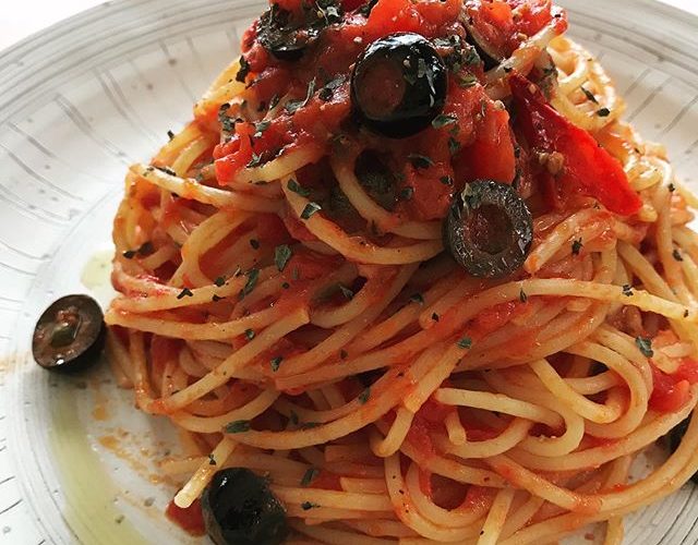 Spaghetti Arrabiata ﻿﻿ - Vegan Home Cookings